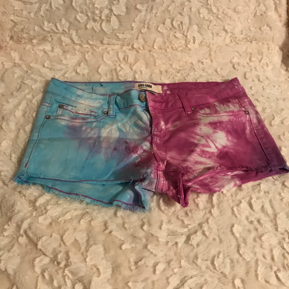 Tie-dye Demin Cut Offs